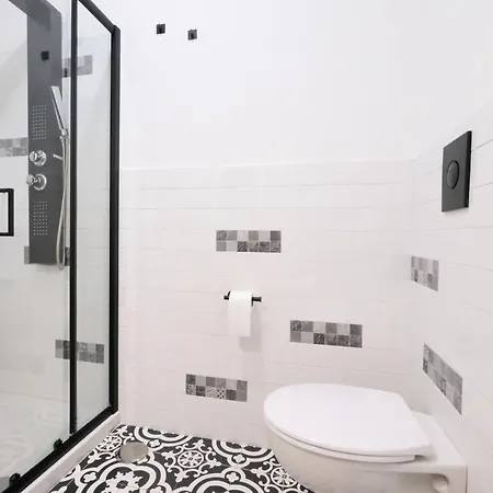 Bed & Breakfast Lh51 4*