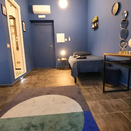 Lh51 Bed & Breakfast Neapol